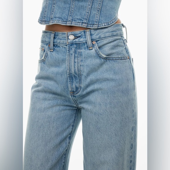 Aritzia denim forum The Farrah Hi-Rise Wide Leg Jean light blue size 23, 28L - Picture 11 of 11